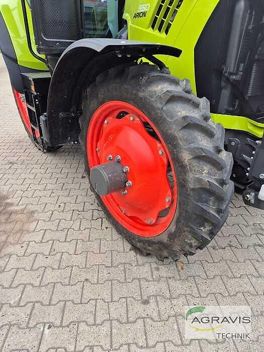 Claas ARION 550 CMATIC CEBIS
