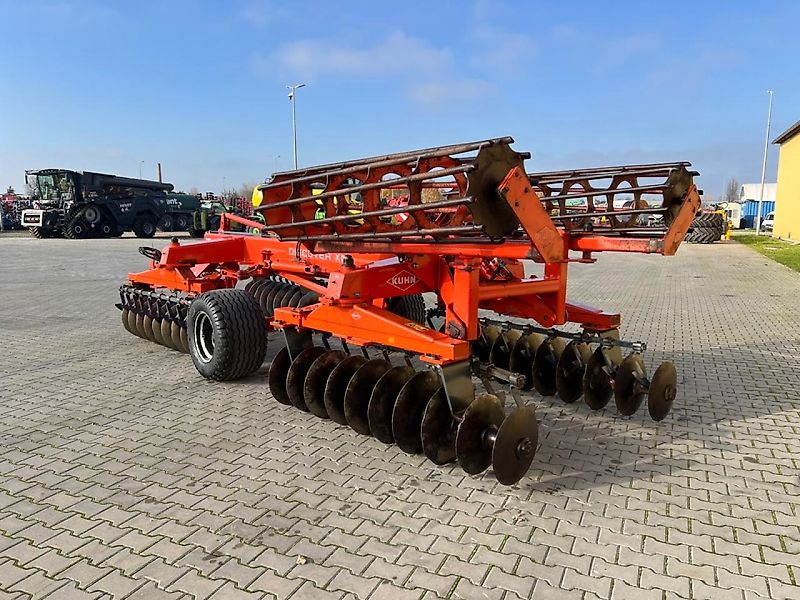 Kuhn XM 36/660