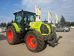 Claas ARION 620 CIS