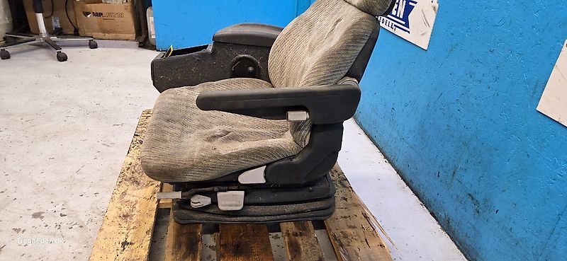 New Holland TX68 (Spare part/Reservedel/Ersatzteil)