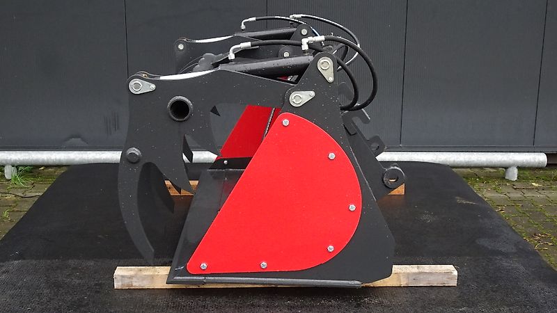 Hofstede Pelikaanbak krokodillenbak pelikaan kuil kuilvoer silage bak grijper met model Giant of Weidemann aankoppeling