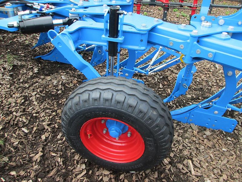 Lemken Juwel 8