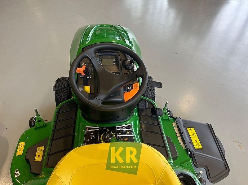 John Deere X380 #692958