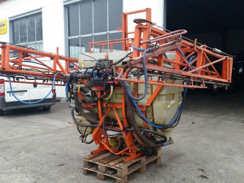 Douven Anbauspritze 1000L