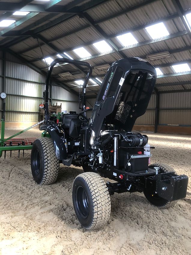 TYM TYM Branson 2500L - Black Edition