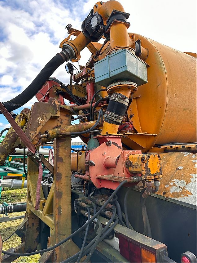 Veenhuis Güllewagen VT300