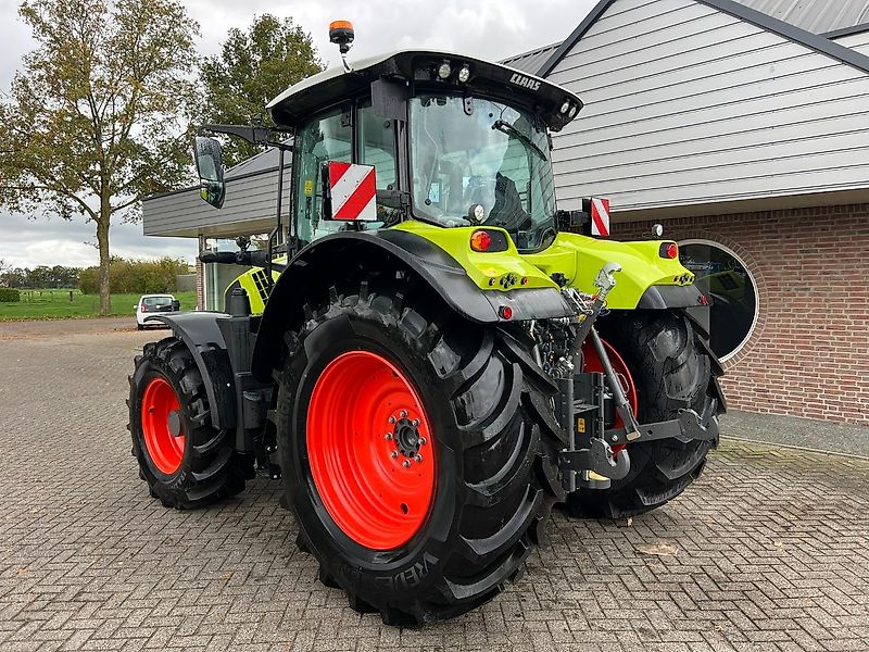 Claas Arion 530 Cis+