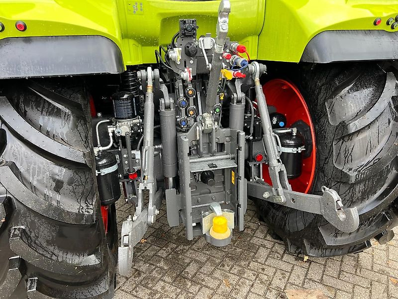 Claas Arion 530 Cis+