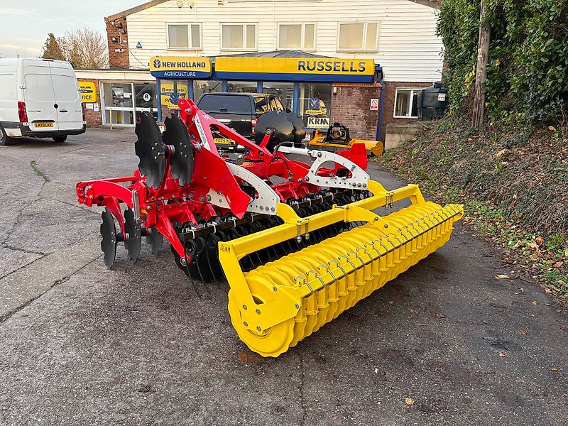 Pöttinger Pottinger Terradisc 3001 For Sale