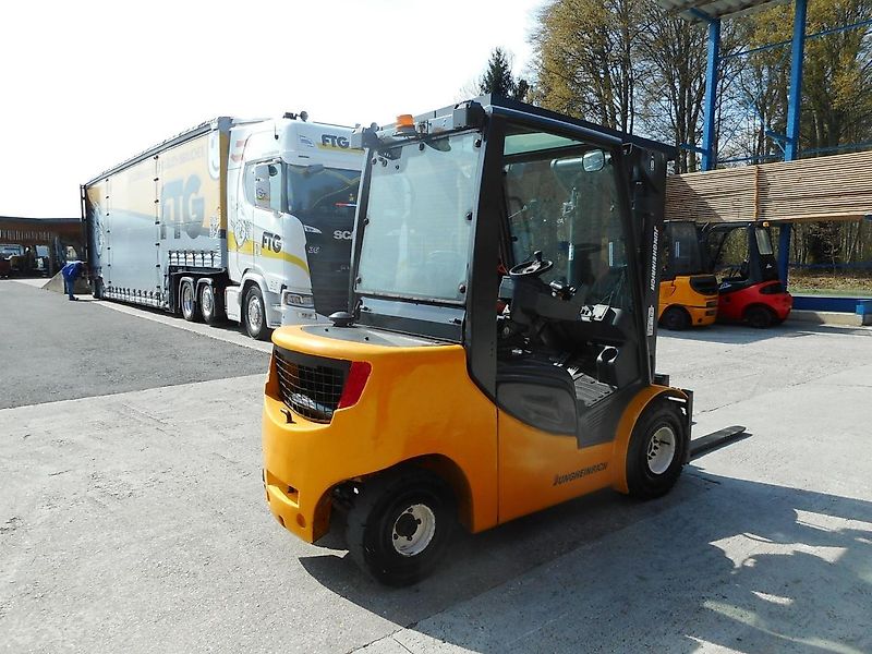 Jungheinrich dfg430s triplex + ss