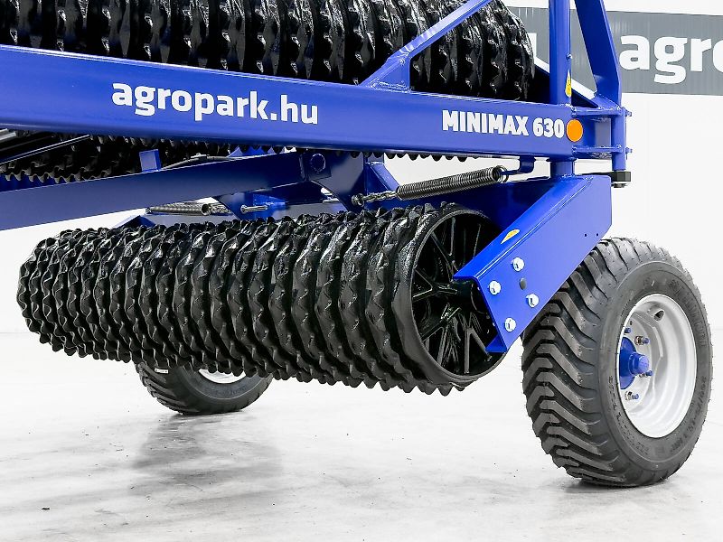 DALBO MiniMax 630 roller, 6,3 m working width, Cambridge Snowflake roller sections, made in Denmark