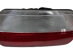 Case LAMPA TYLNA NEW HOLLAND PRAWA 87747246