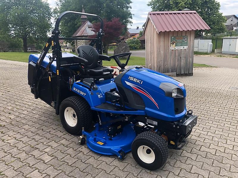 Iseki SXG 327 Mähtraktor mit Hochentleerung