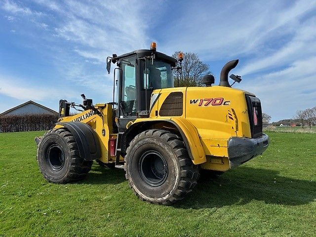 New Holland W170 C LR