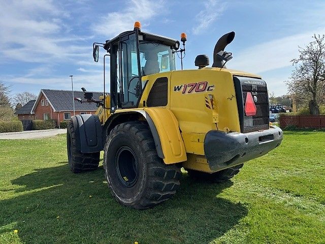New Holland W170 C LR