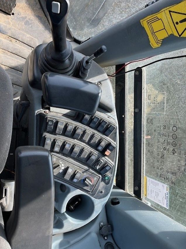 New Holland W170 C LR