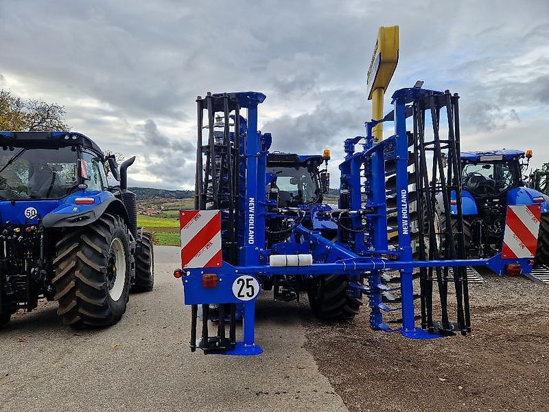 New Holland SDM 500