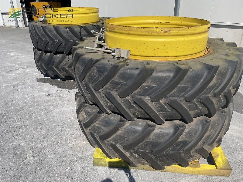 Continental Zwillingsräder 520/85R46 zu John Deere