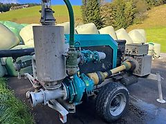 Perwolf Pumpenanhänger für Gülleverschlauchung