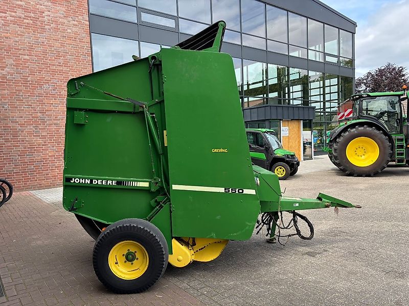 John Deere 550