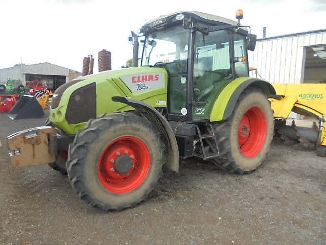 Claas Axos 320 CX