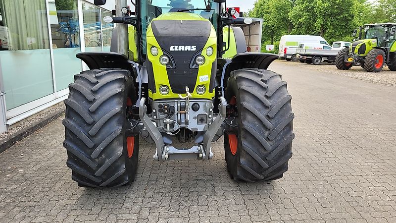 Claas AXION 870 CMATIC