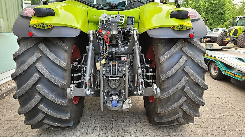 Claas AXION 870 CMATIC