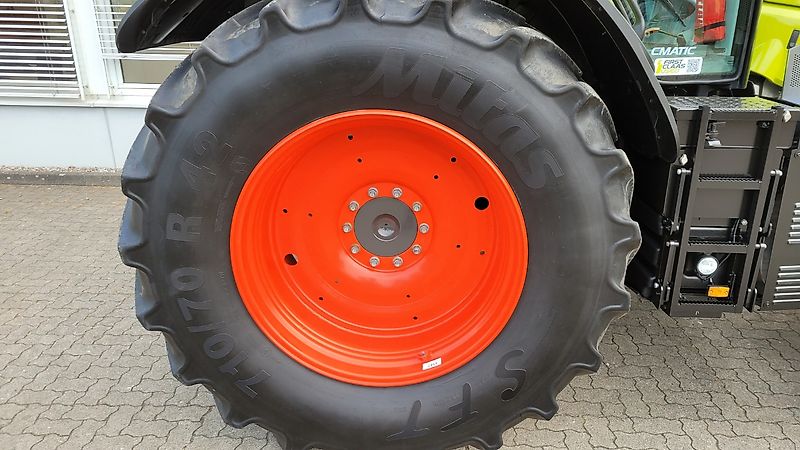 Claas AXION 870 CMATIC