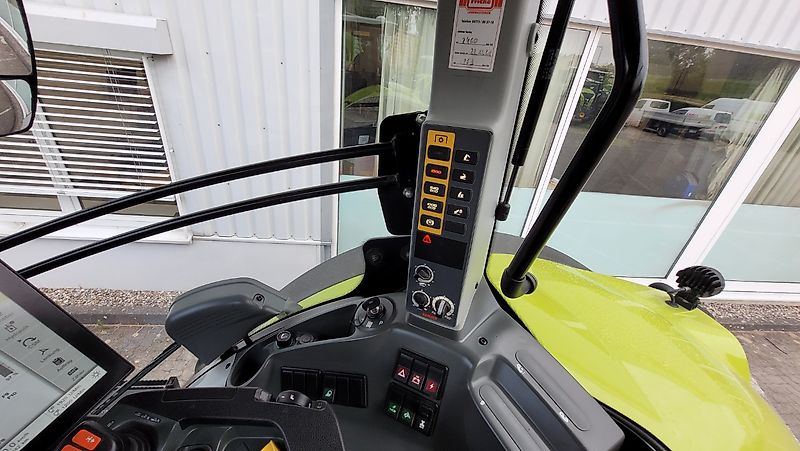Claas AXION 870 CMATIC