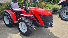 Carraro TIGRE 3800 FRONTLENKER-ALLRADSCHLEPPER