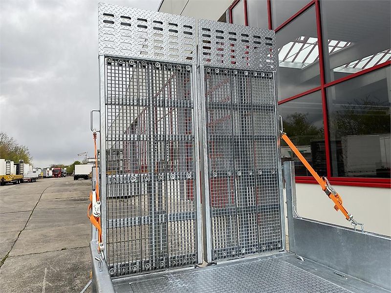 Möslein TT 11-E6x2 hydr. Rampen Tieflader für Fräsen brei