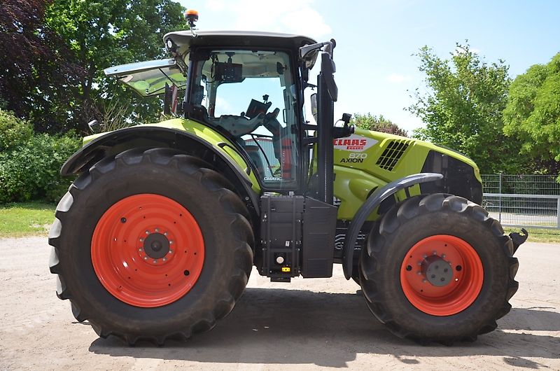 Claas AXION 870 CMATIC - Stage V CEB