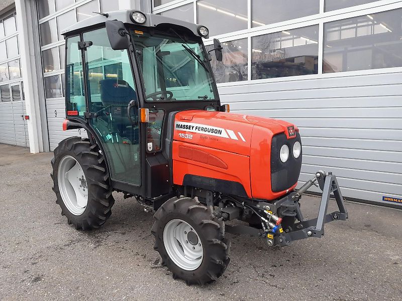 Massey Ferguson 1532
