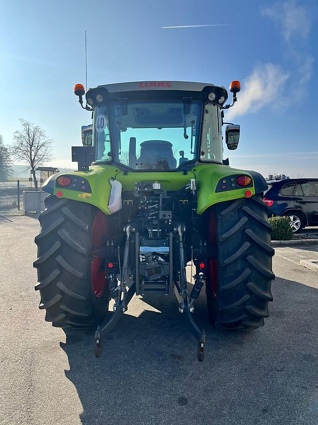 Claas Arion 420 CIS mit Frontzapfwelle und Frontkraftheber, neuwertiger Zustand, erst 620 Betriebsstunden