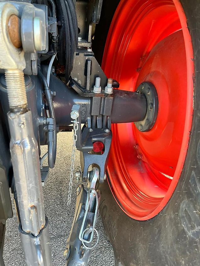 Claas Arion 420 CIS mit Frontzapfwelle und Frontkraftheber, neuwertiger Zustand, erst 620 Betriebsstunden