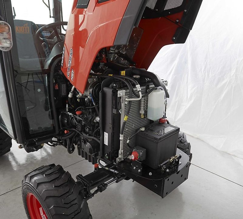 Kioti CX2510CH 4-WD