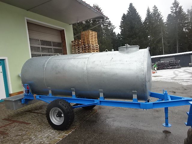 SVS- Wasserfaß 4000 Liter NEU mit Tränkebecken 4000 L- mit Tränkebecken - verzinkt