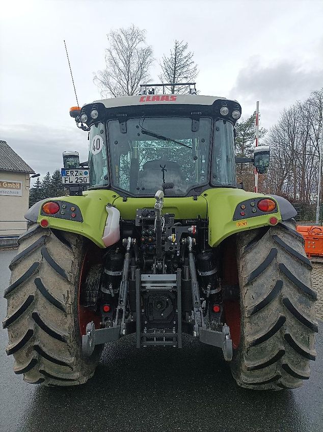 Claas ARION 420 Standard