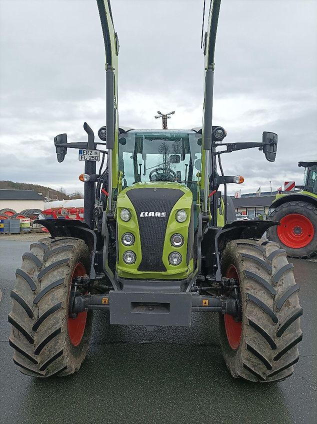 Claas ARION 420 Standard