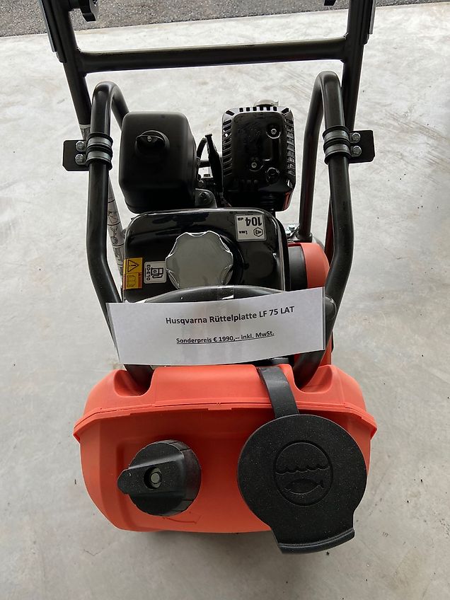 Husqvarna LF 75 LAT Rüttelplatte mit 420 mm Plat