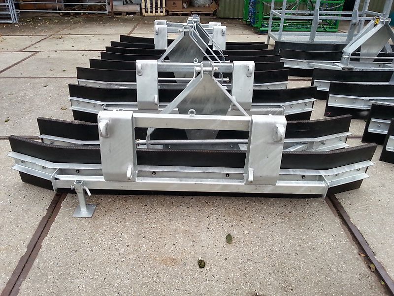 Wifo Rubberschuif Gummischieber verzinkt euro Mistschieber Gülleschieber