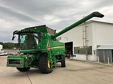 John Deere T560 mit 622R Schneidwerk