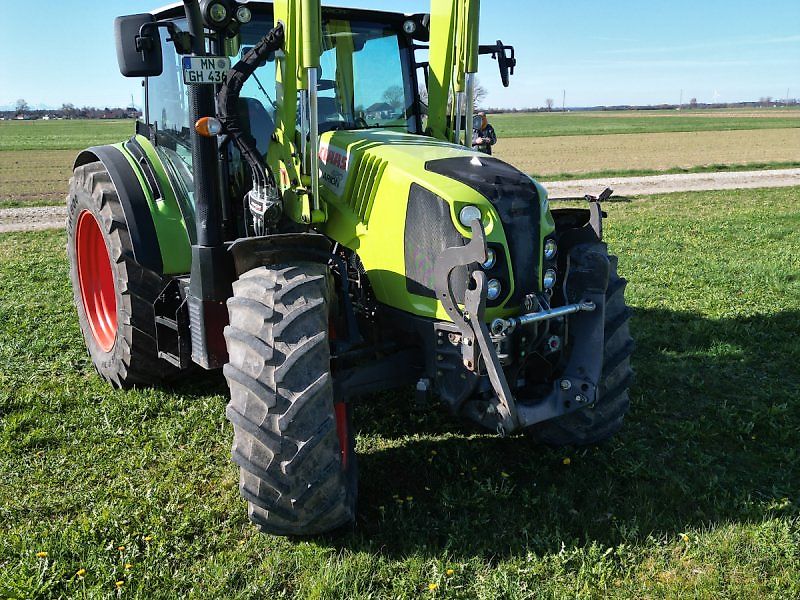 Claas Arion 420 CIS