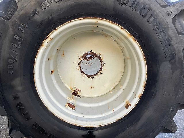 Continental Contract AC70 H