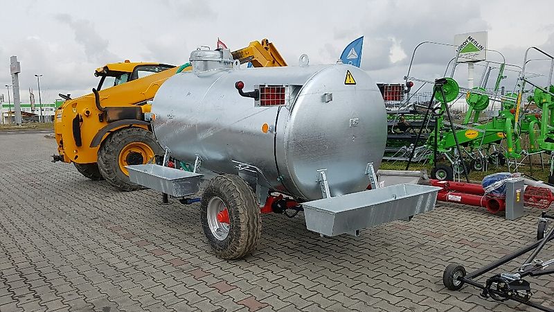Wolf-Landtechnik GmbH Wasserfasswagen WSW | 3000L | Pomot |