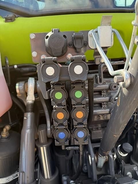 Claas Arion 420-4 CIS