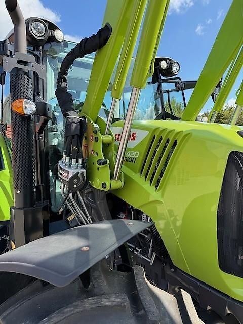 Claas Arion 420-4 CIS