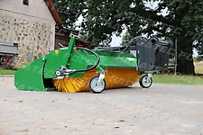 KREATEC Kehrmaschine/Kehrbesen/Veegmaschine, Burste 620 mm