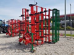 AGRO-MASZ APS 60H mit Meißelschar