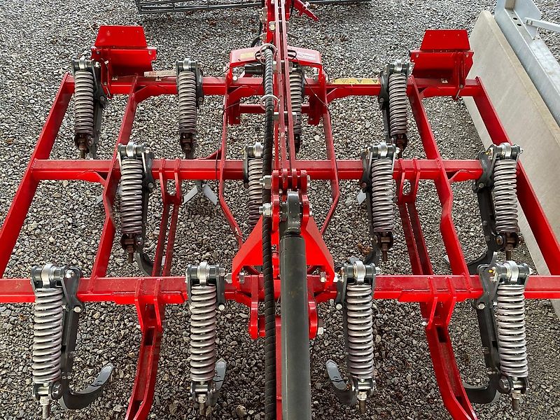 Unia Cross S dreibalkiger Flügelschargrubber 3m Auslösekraft 560kg Reifenpacker Walze